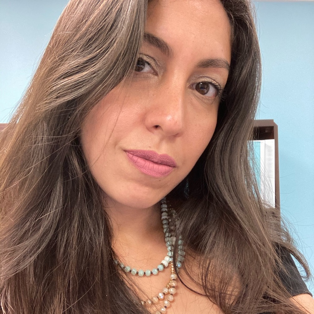 Meet your Posher, Alina
